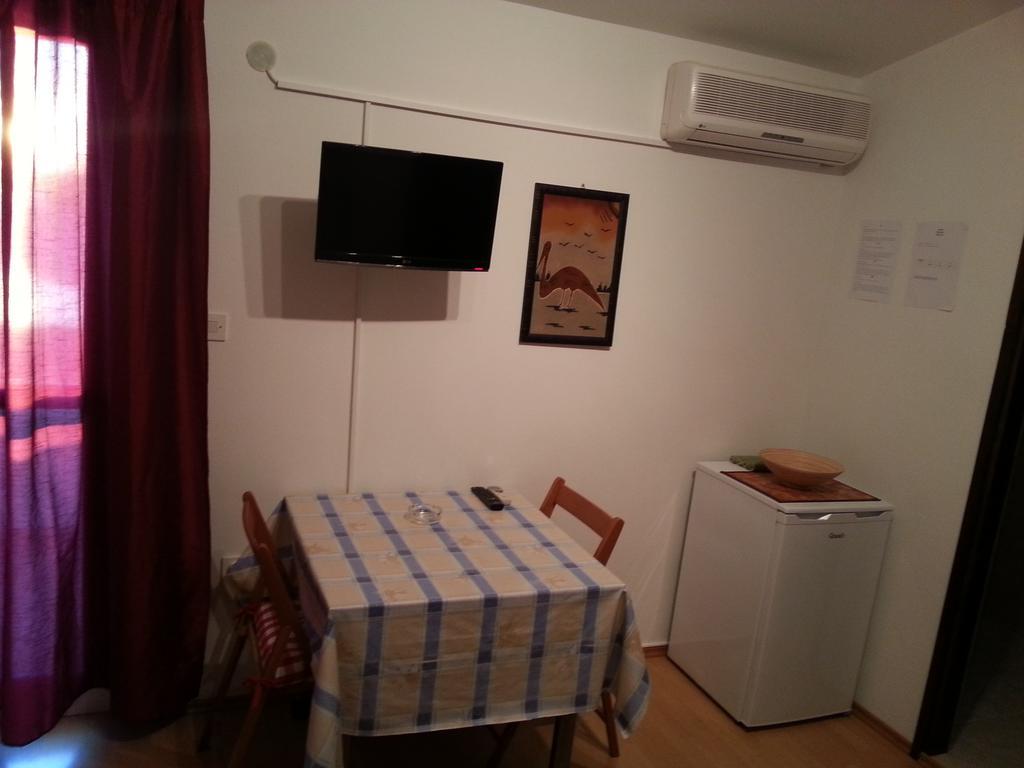 Studio Apartments Ivica Primošten Pokój zdjęcie